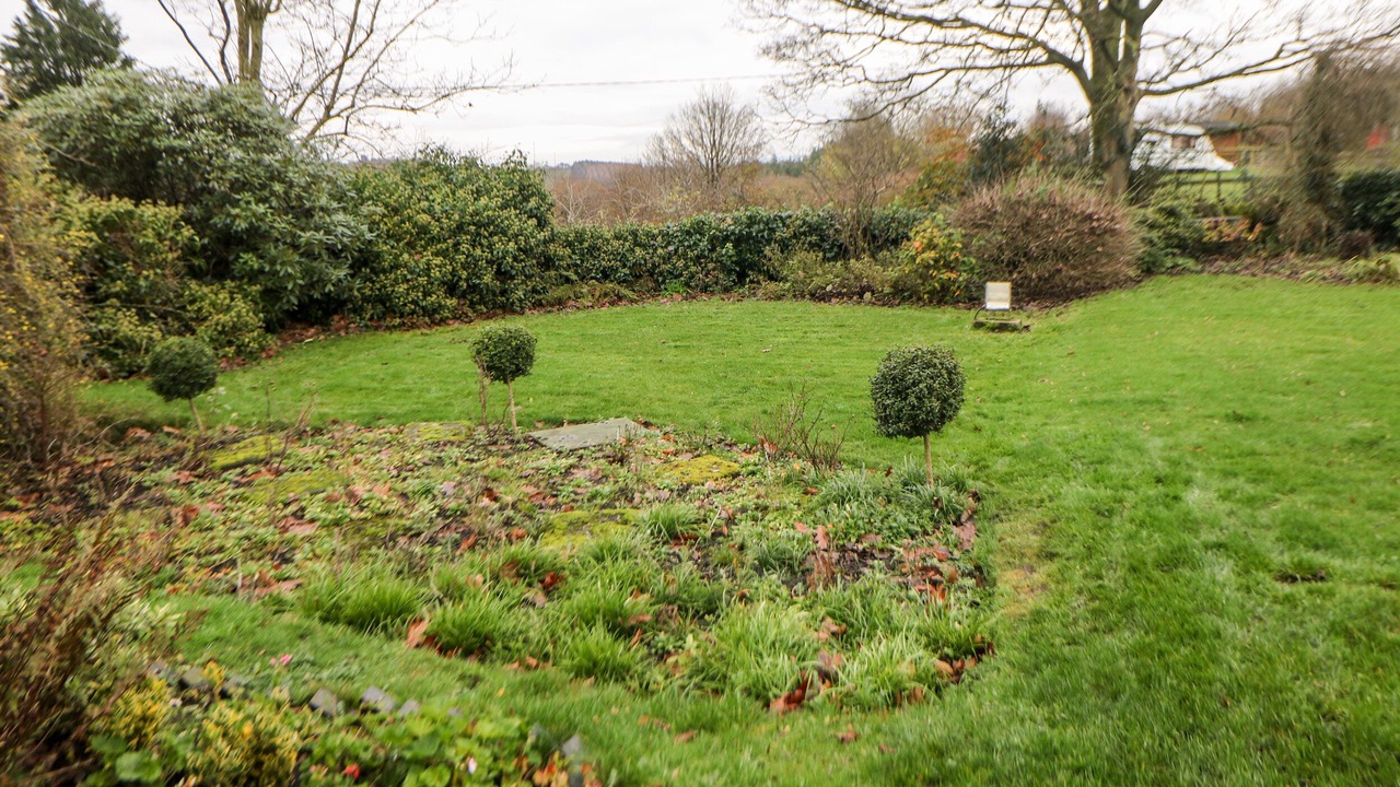 Photo of Others in Oakamoor