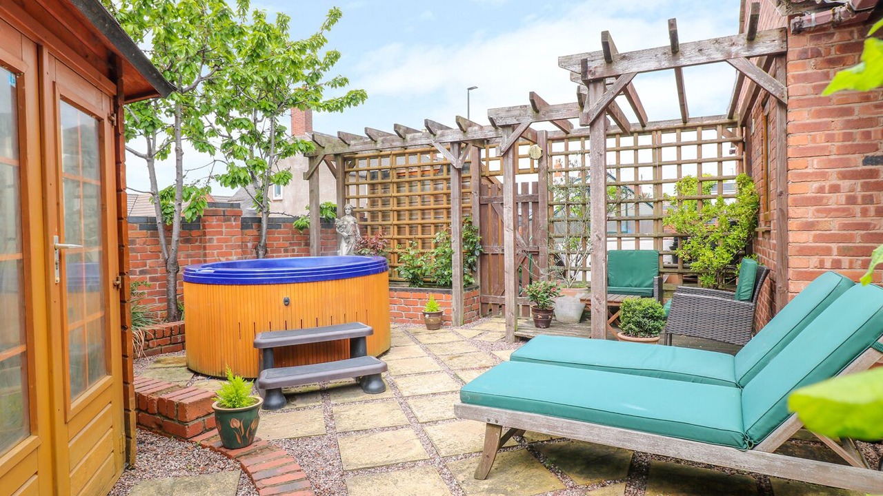 Photo of Others in Swadlincote