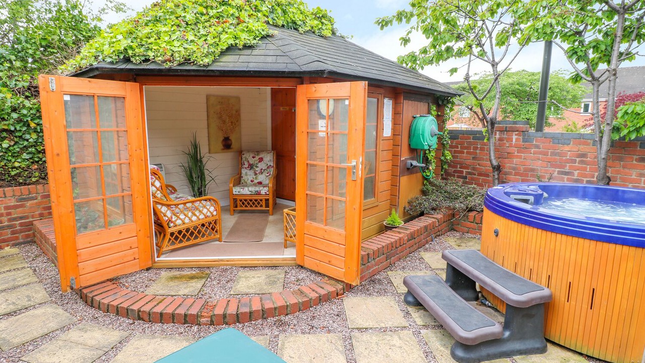 Photo of Others in Swadlincote