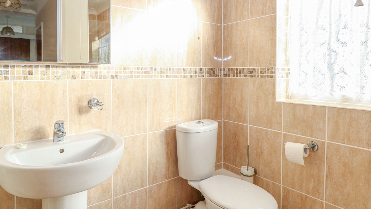 Photo of Bathroom in Melton Constable