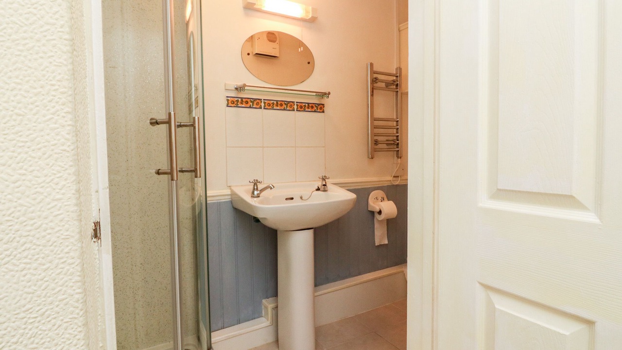 Photo of Others in Stibb