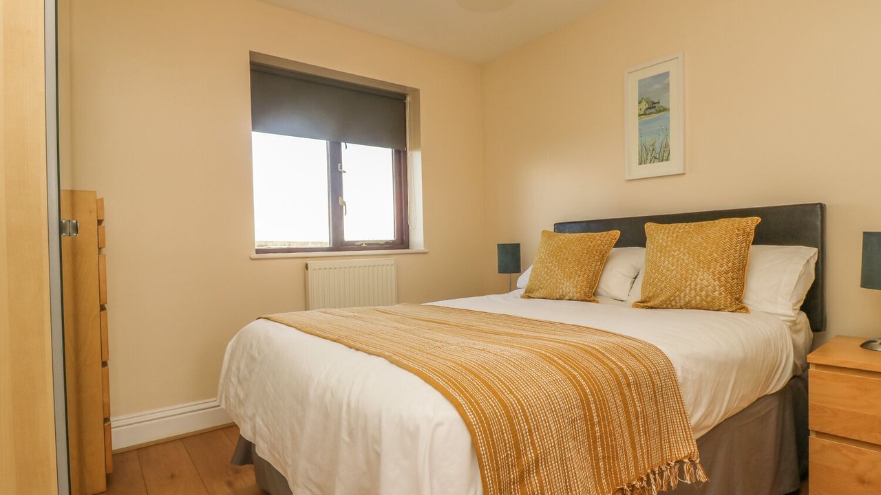 Photo of Bedroom in Longrock