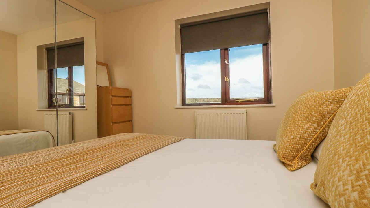 Photo of Others in Longrock