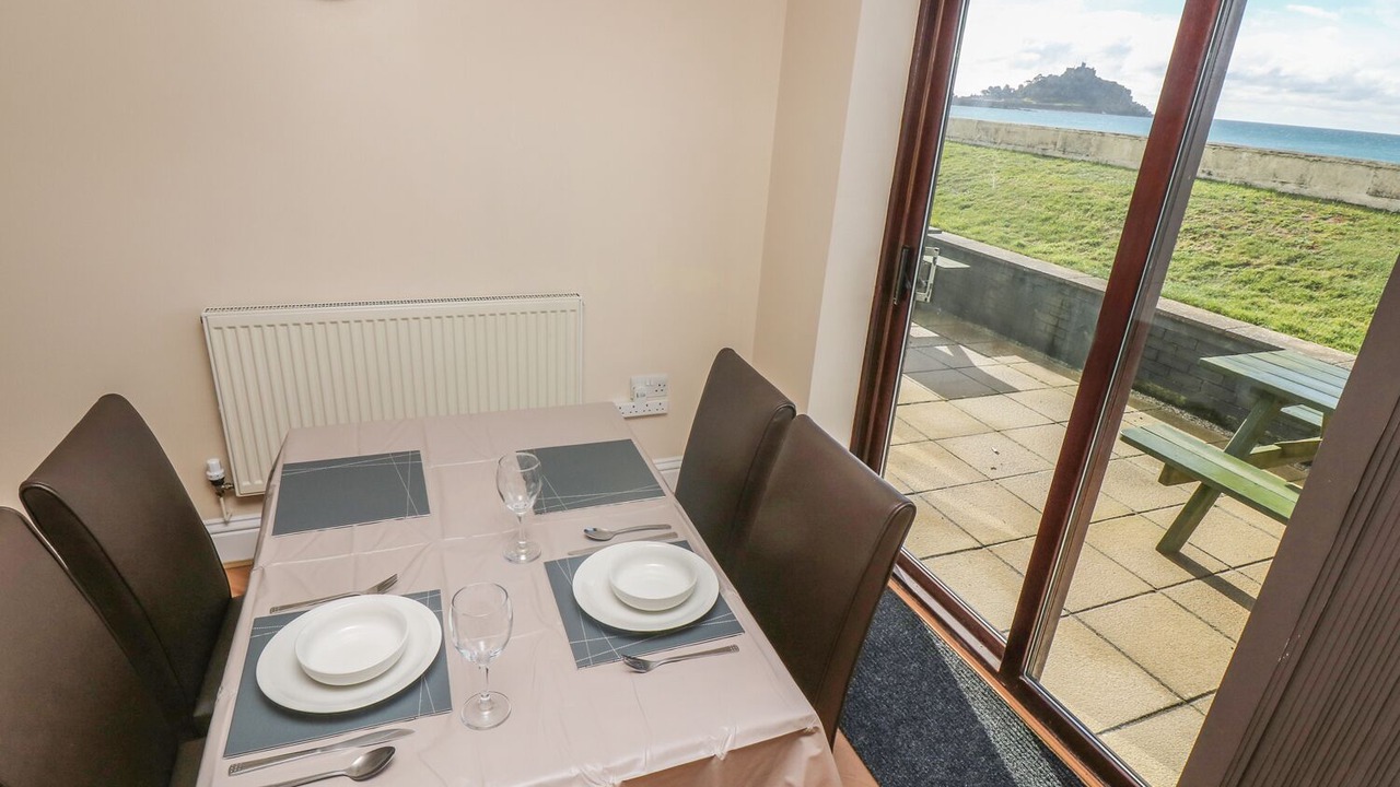 Photo of Others in Longrock