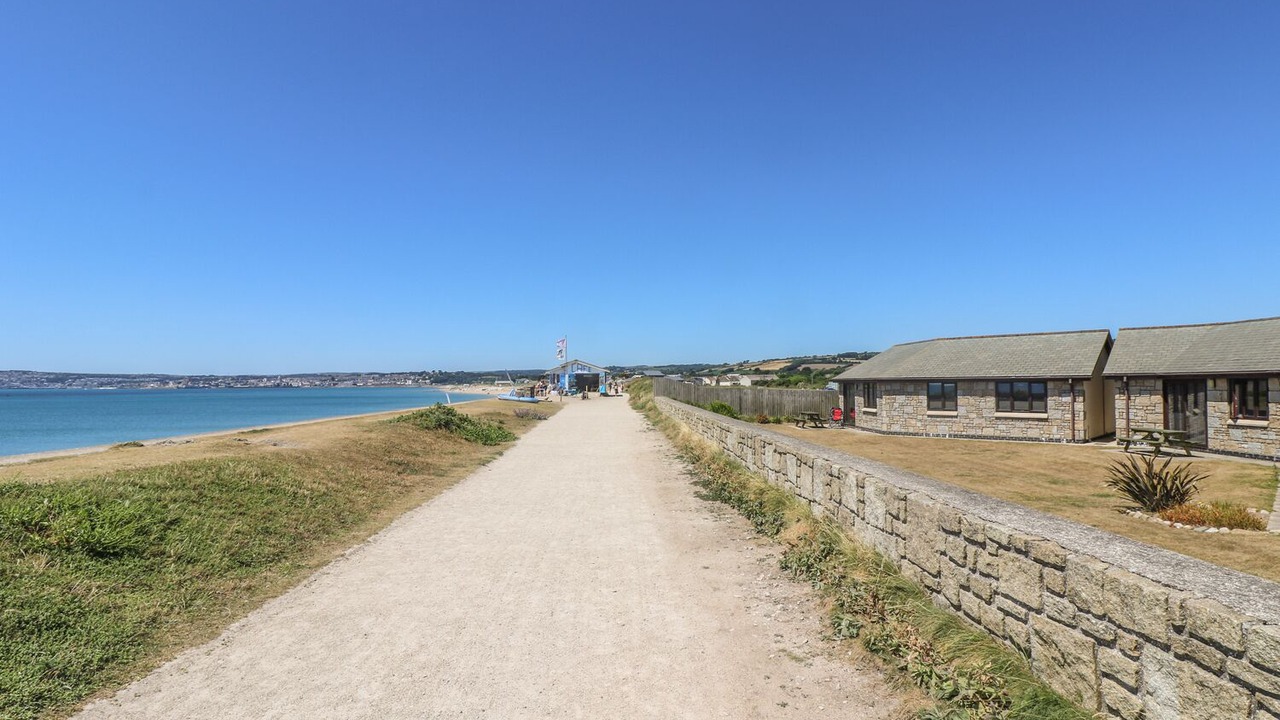 Photo of Others in Longrock