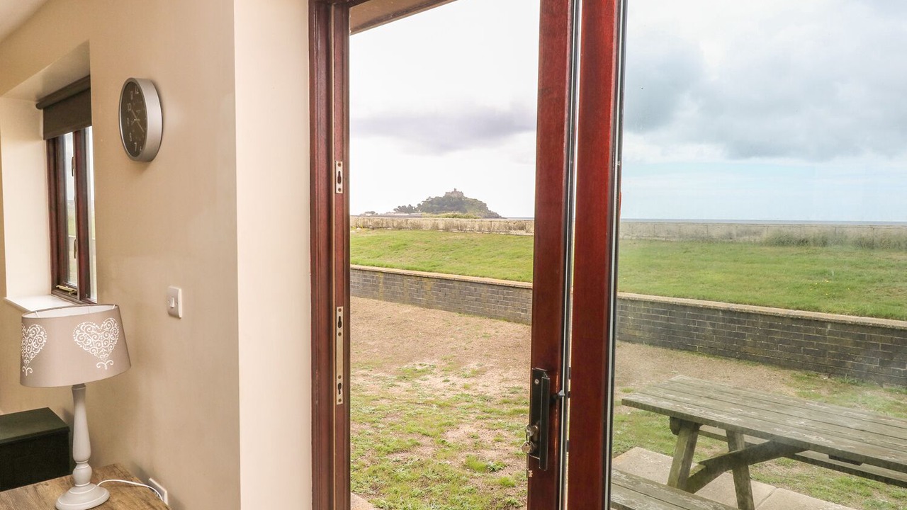 Photo of Others in Longrock