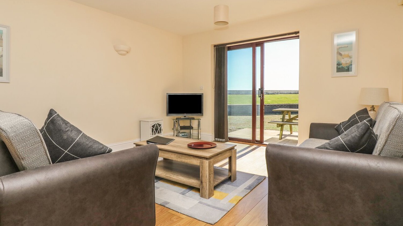 Photo of Others in Longrock