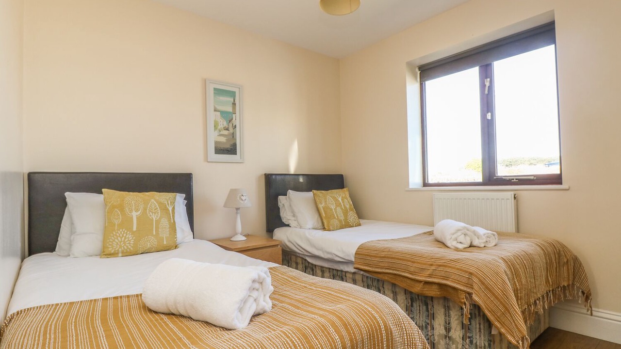 Photo of Others in Longrock