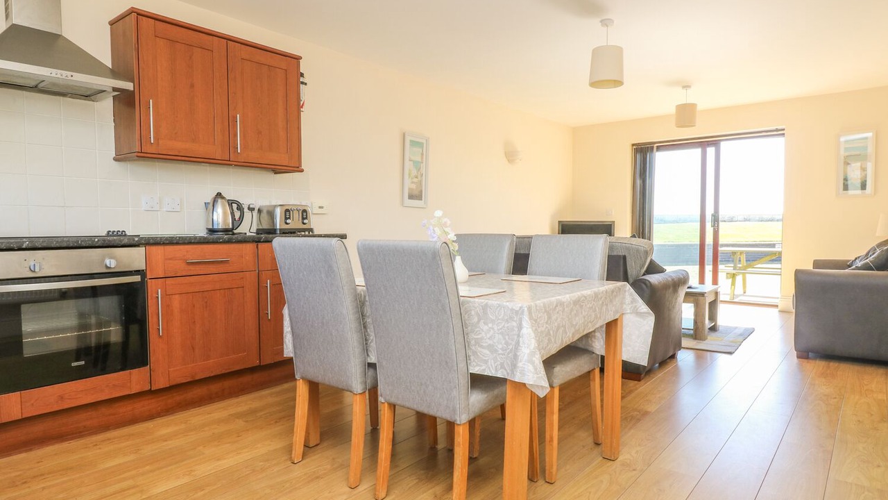 Photo of Others in Longrock