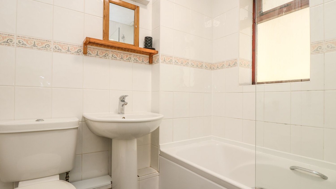 Photo of Others in Longrock