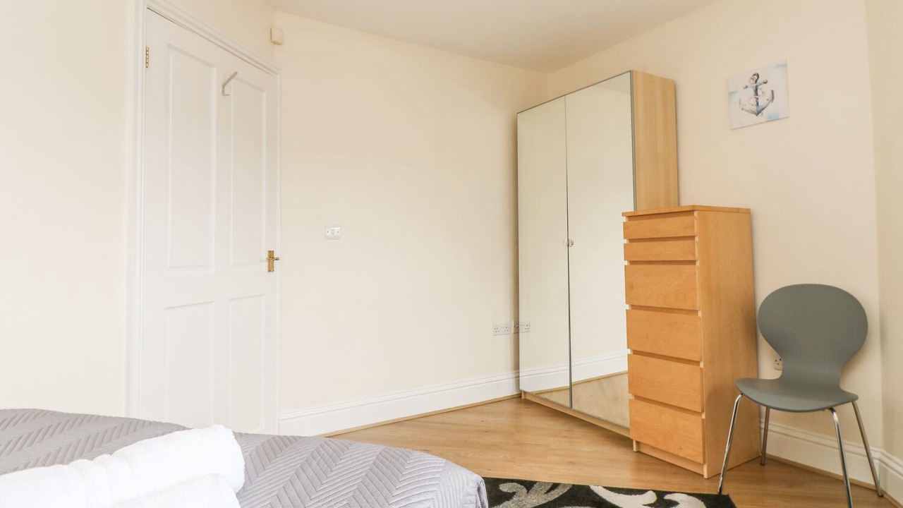 Photo of Others in Longrock