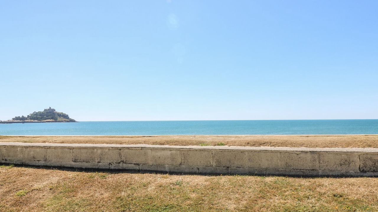 Photo of Others in Longrock