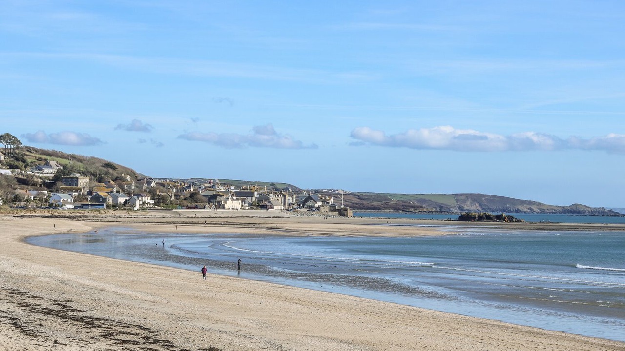 Photo of Others in Longrock