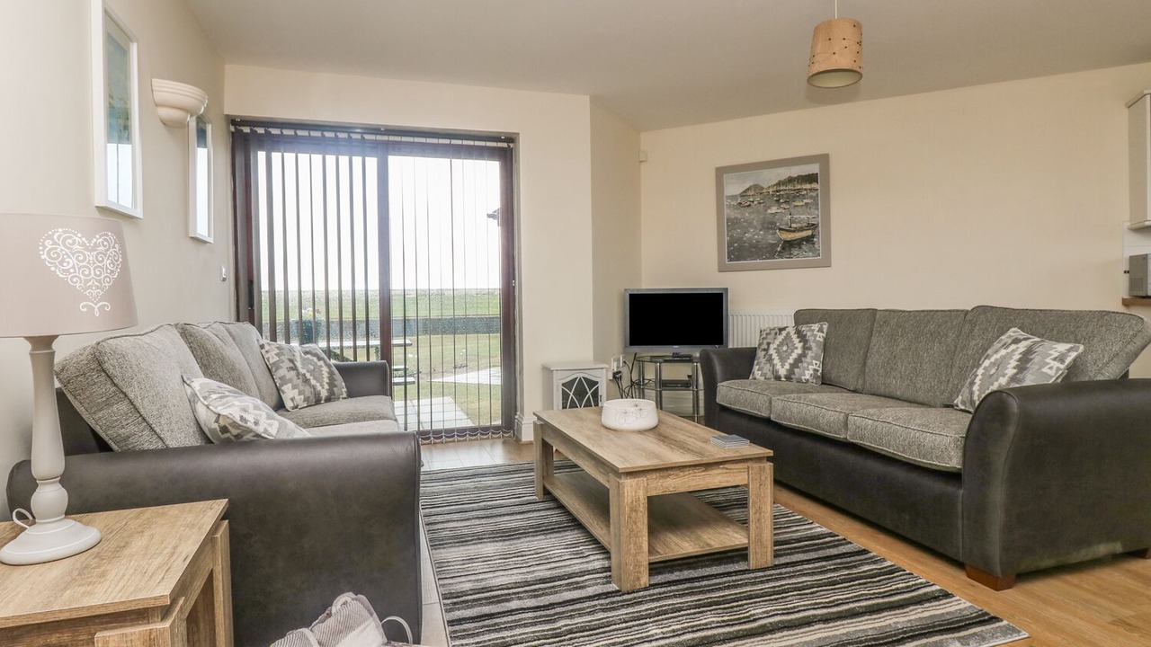 Photo of Others in Longrock