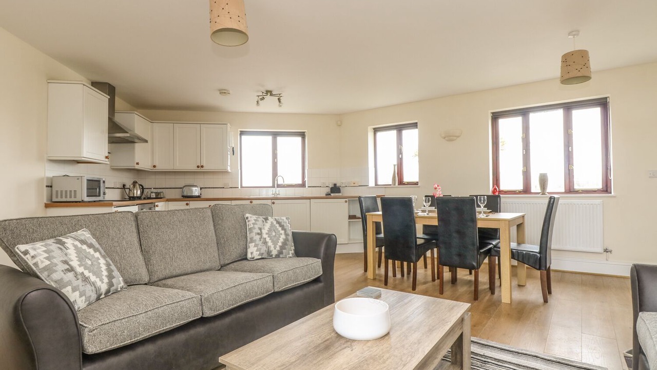 Photo of Others in Longrock