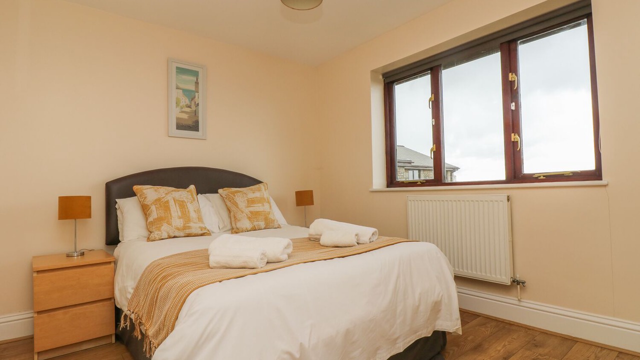 Photo of Others in Longrock