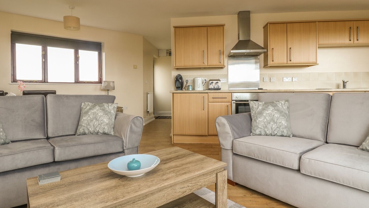 Photo of Others in Longrock