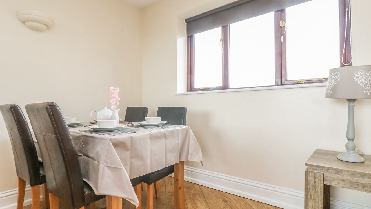 Photo of Others in Longrock