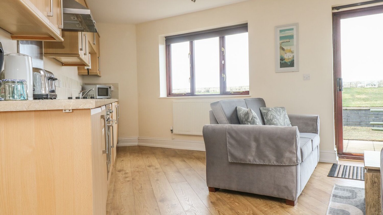 Photo of Others in Longrock