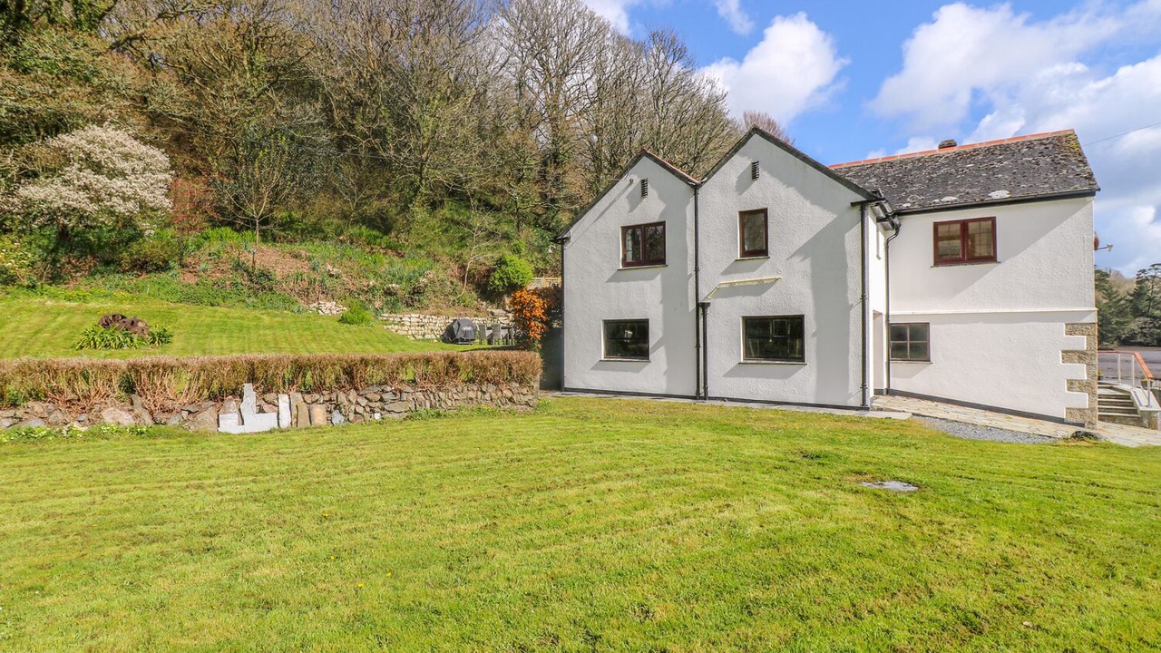 Photo of Others in Helford Passage