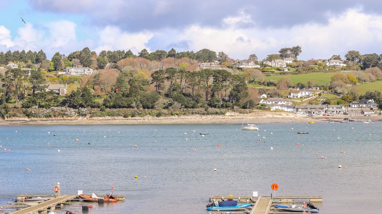 Photo of Others in Helford Passage
