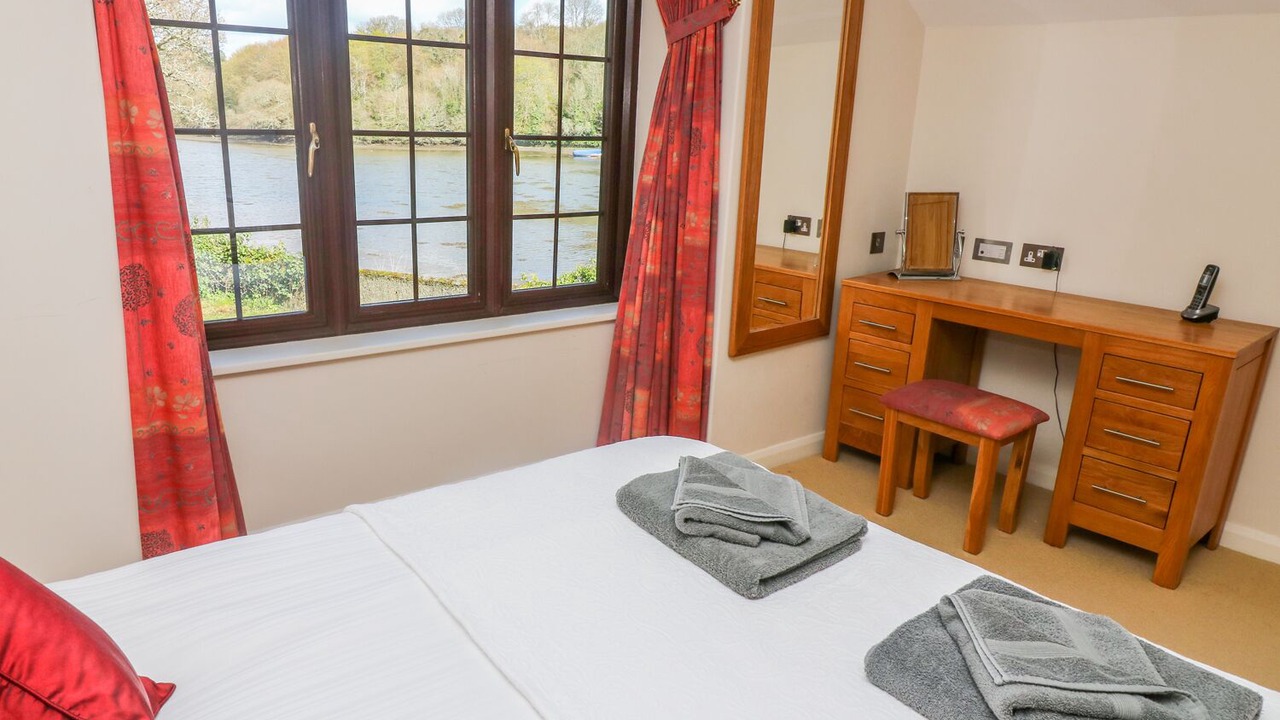 Photo of Others in Helford Passage