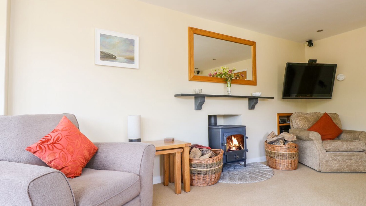 Photo of Bedroom in Helford Passage