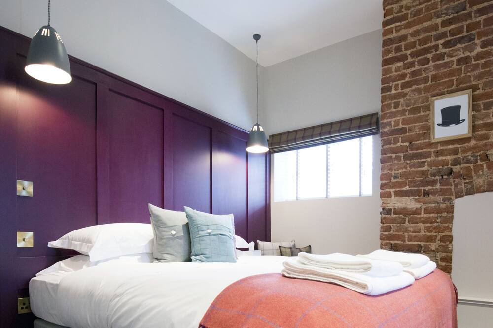 Photo of Bedroom in Potton