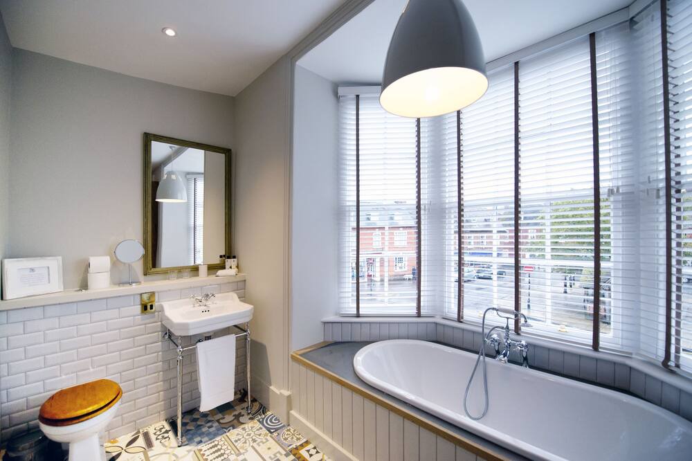 Photo of Bathroom in Potton