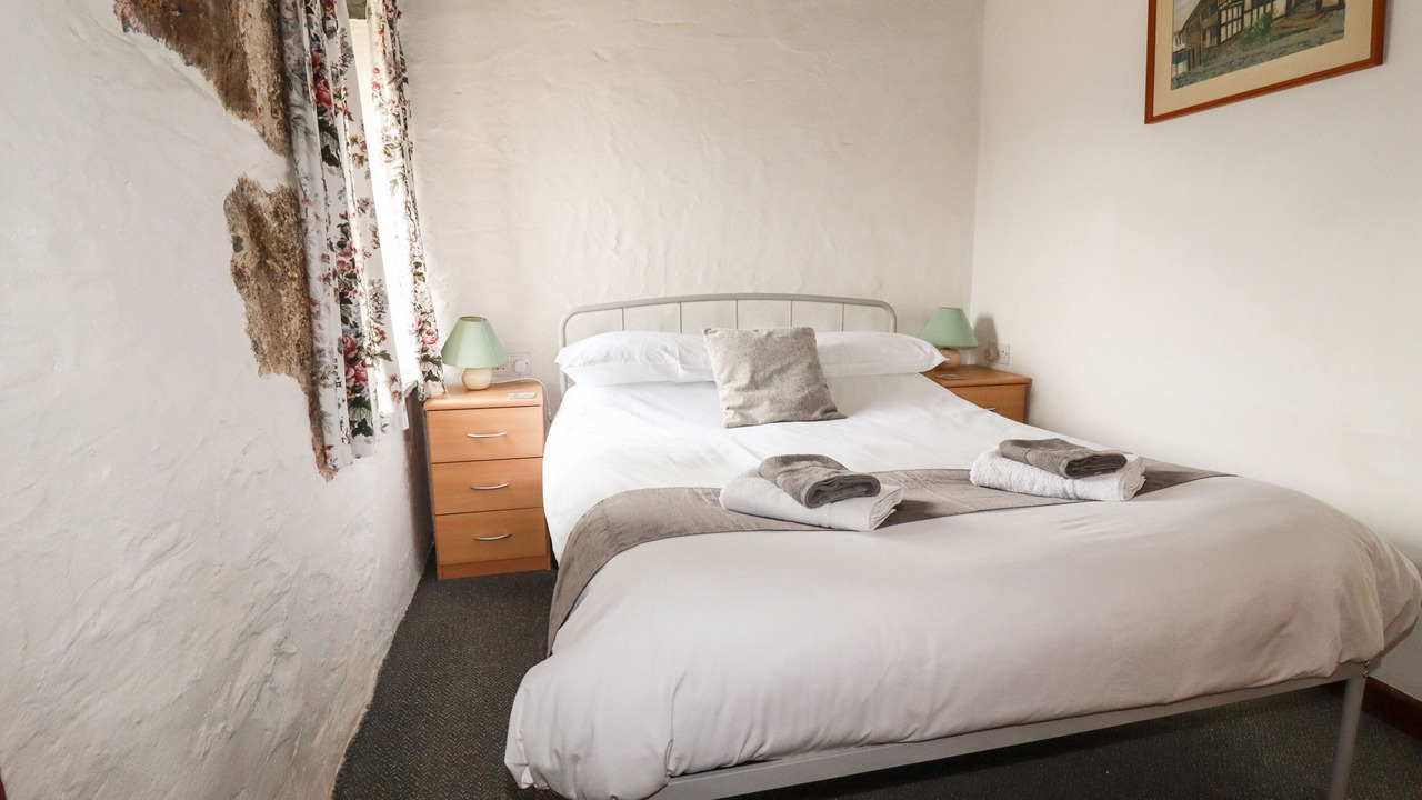 Photo of Others in St. Neot