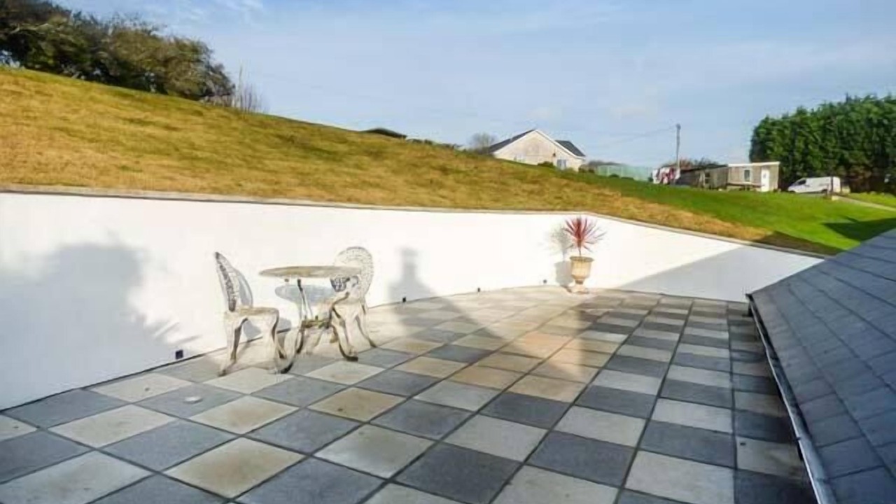 Photo of Patio Balcony in Trelowth