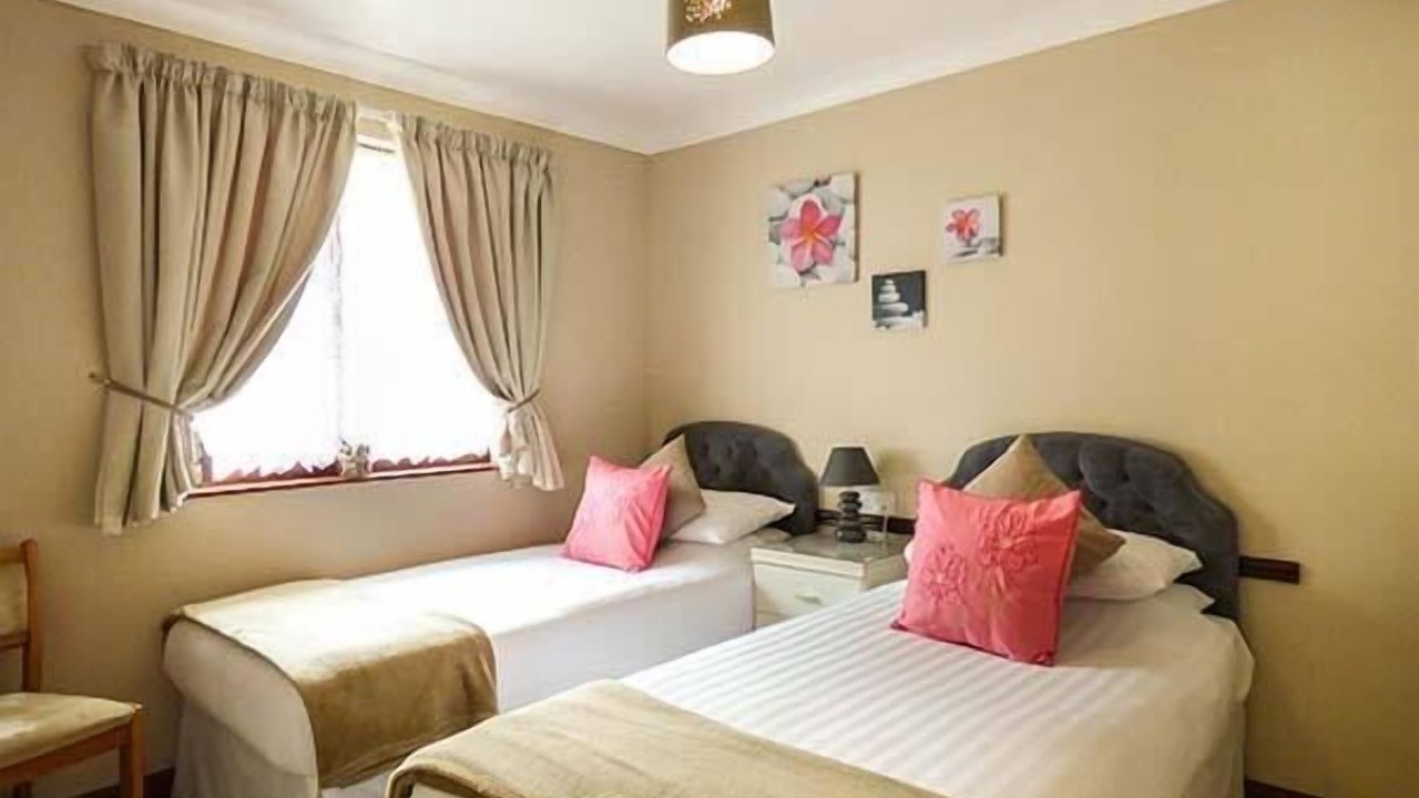 Photo of Others in Liskeard