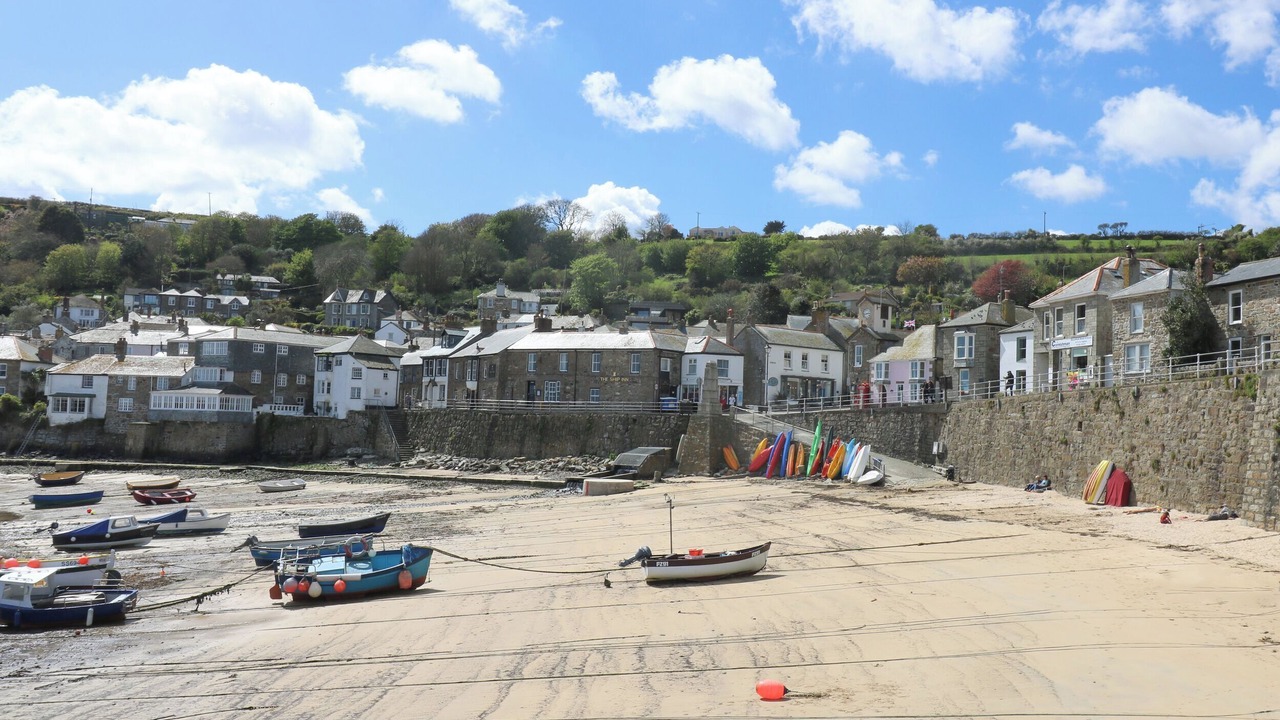 Photo of Others in Mousehole