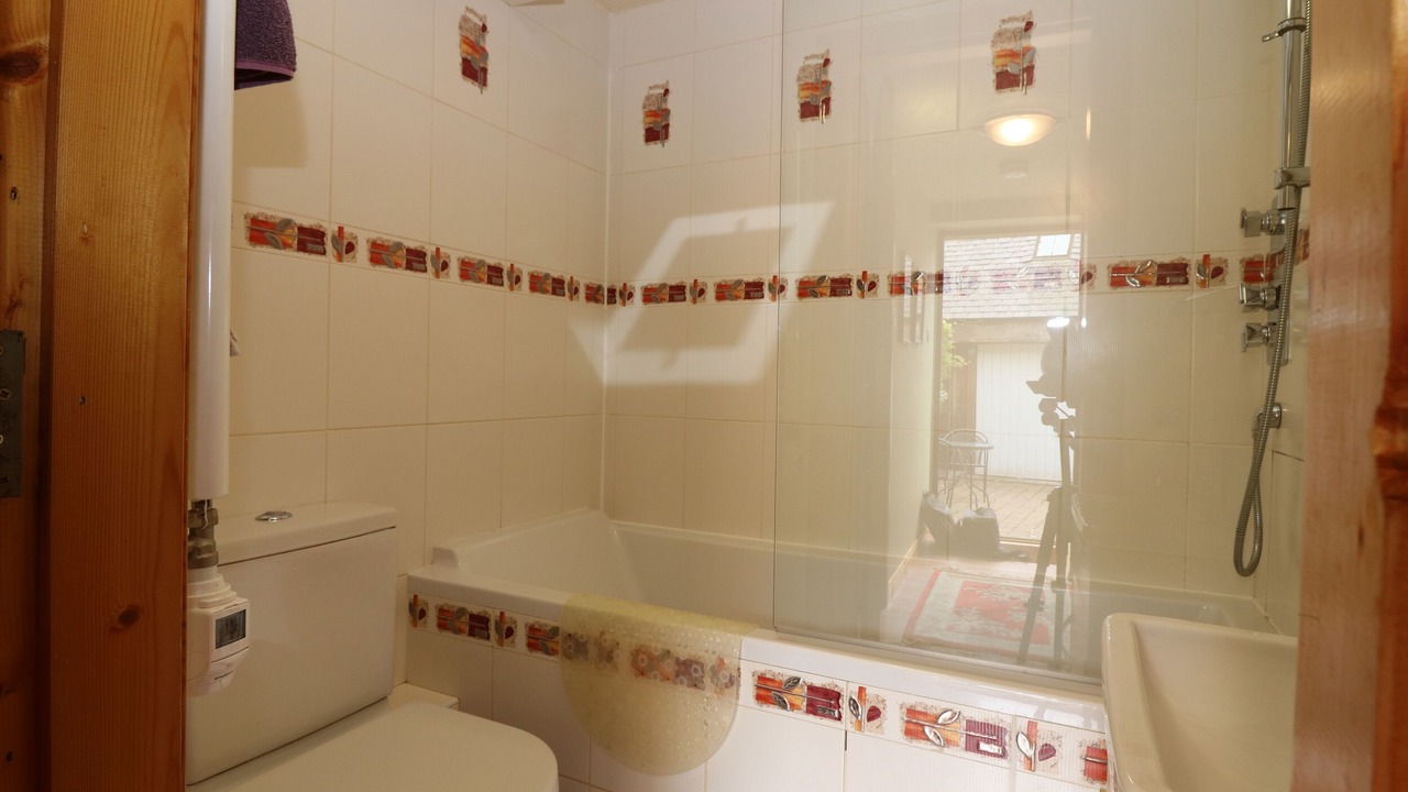 Photo of Others in Chirnside