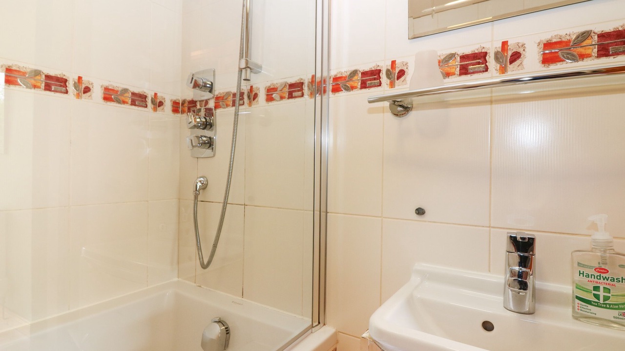 Photo of Bathroom in Chirnside