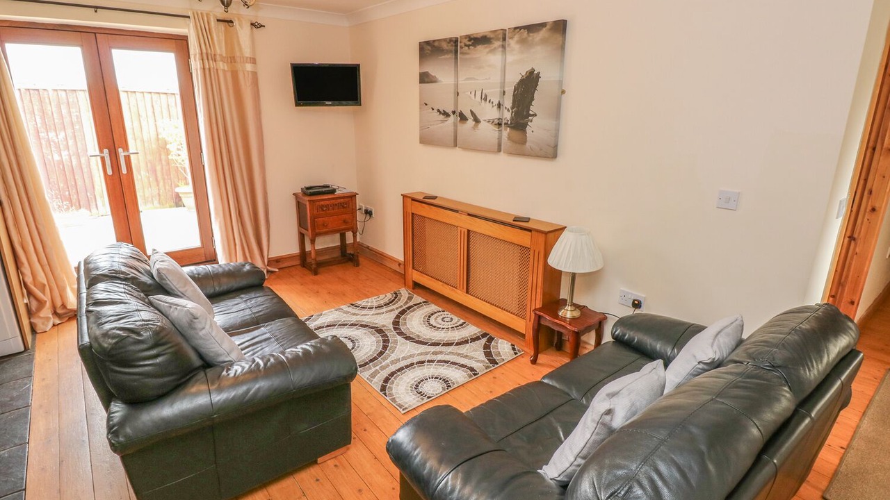 Photo of Others in Llanrhidian Higher