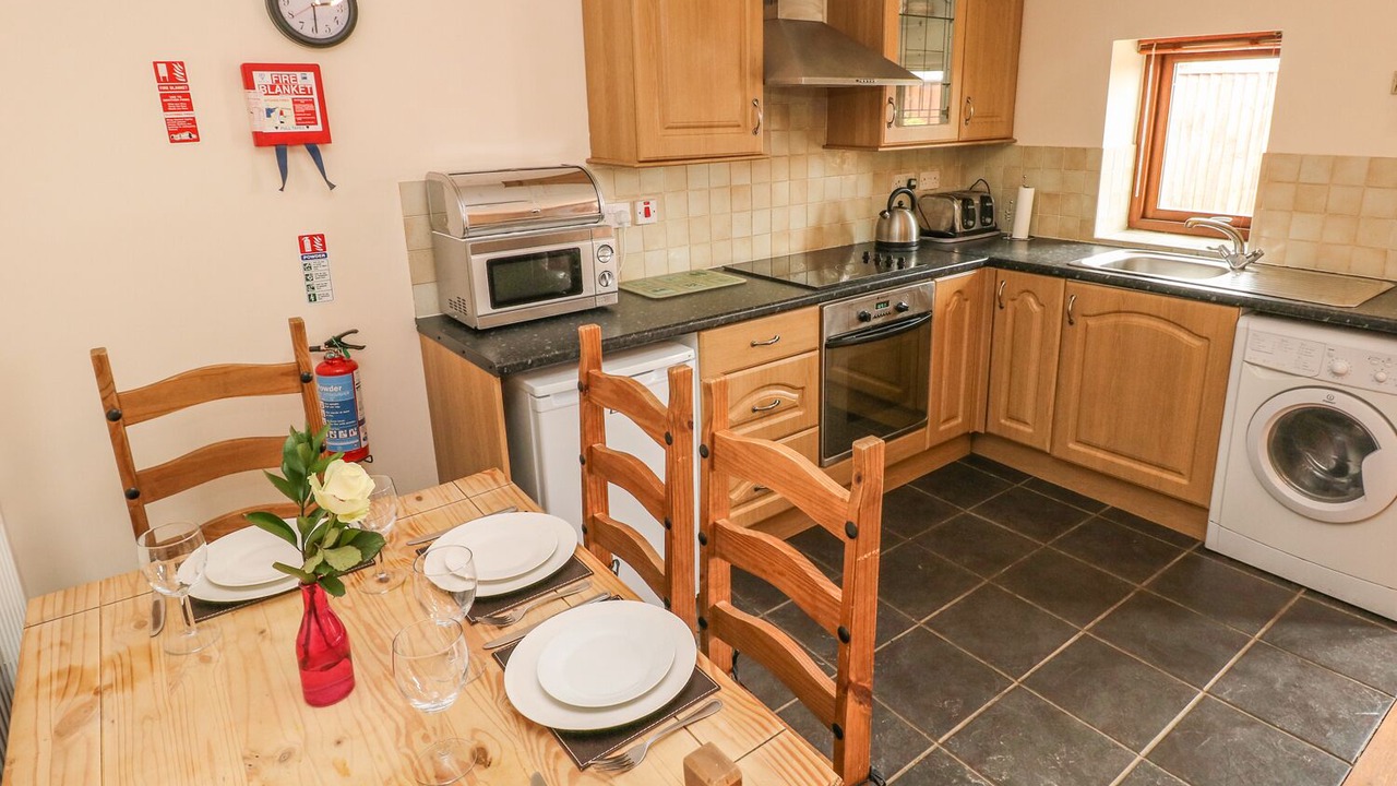 Photo of Others in Llanrhidian Higher