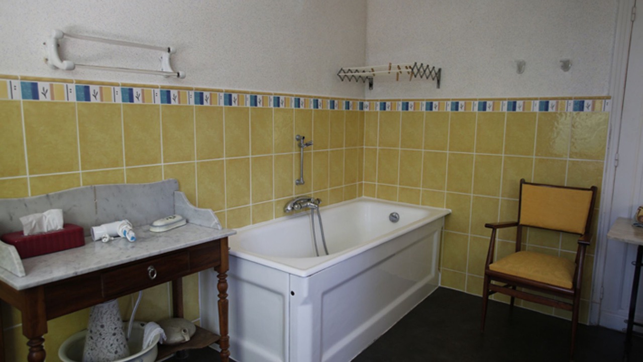 Photo of Bathroom in Lorp-Sentaraille