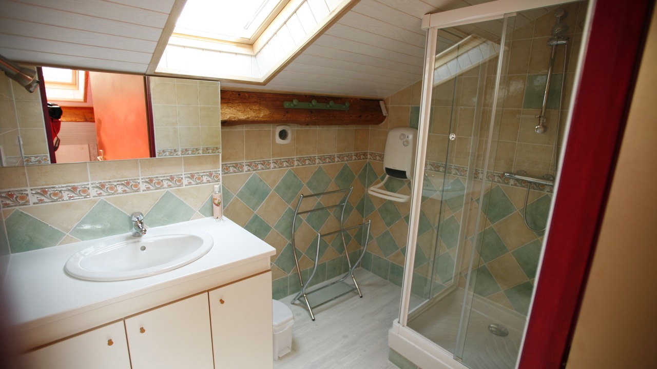 Photo of Bathroom in Lorp-Sentaraille