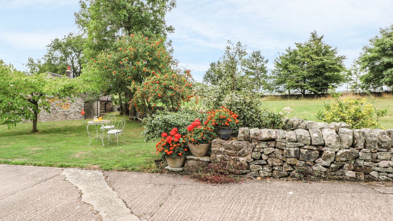 Photo of Others in Winkhill