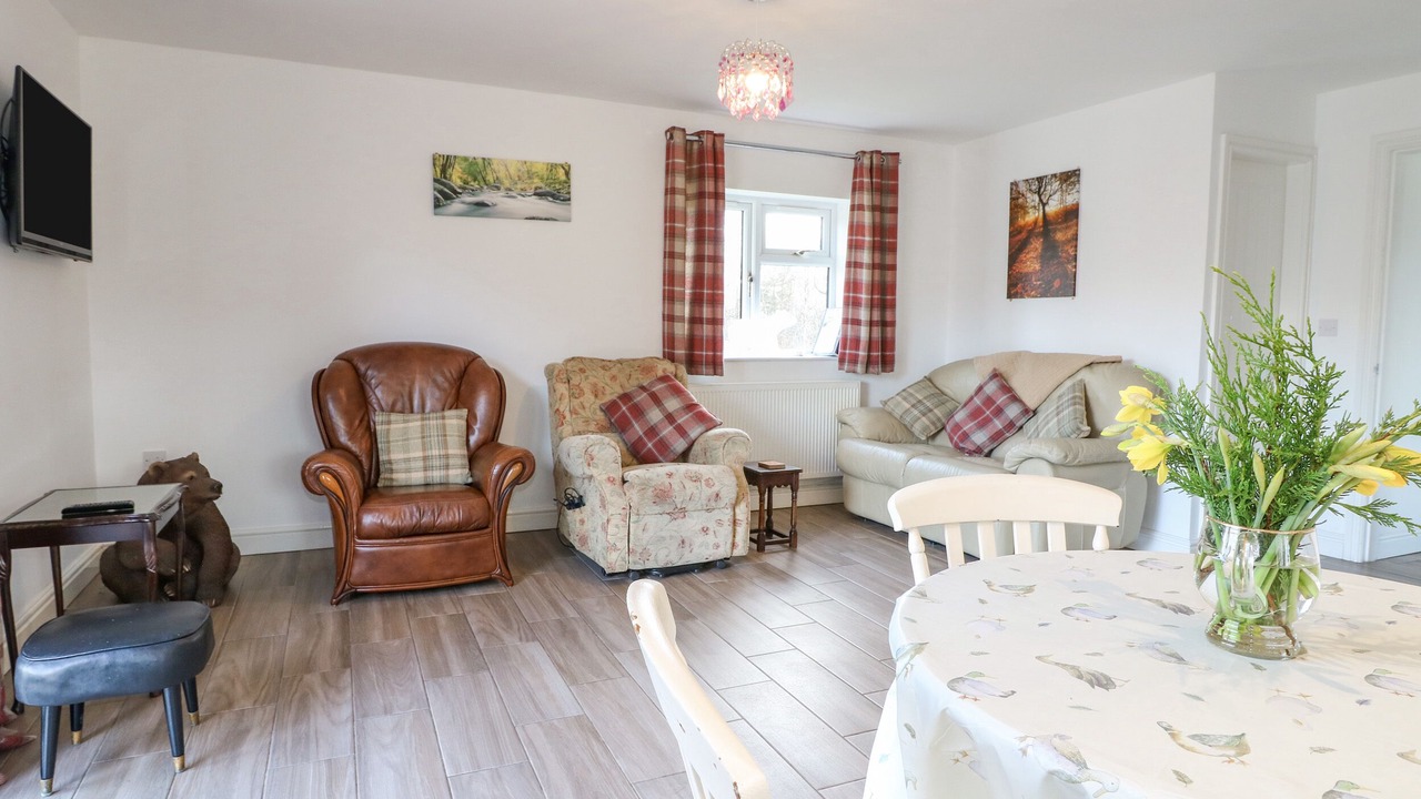 Photo of Others in Crich