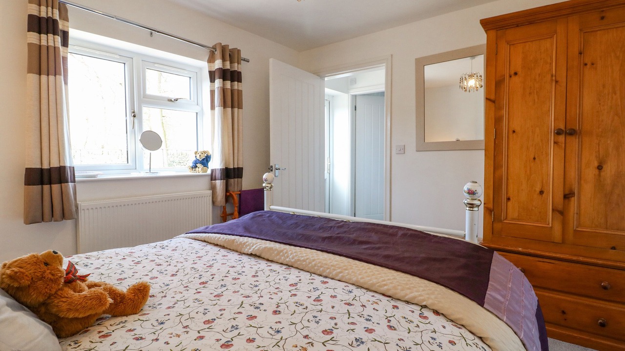 Photo of Others in Crich