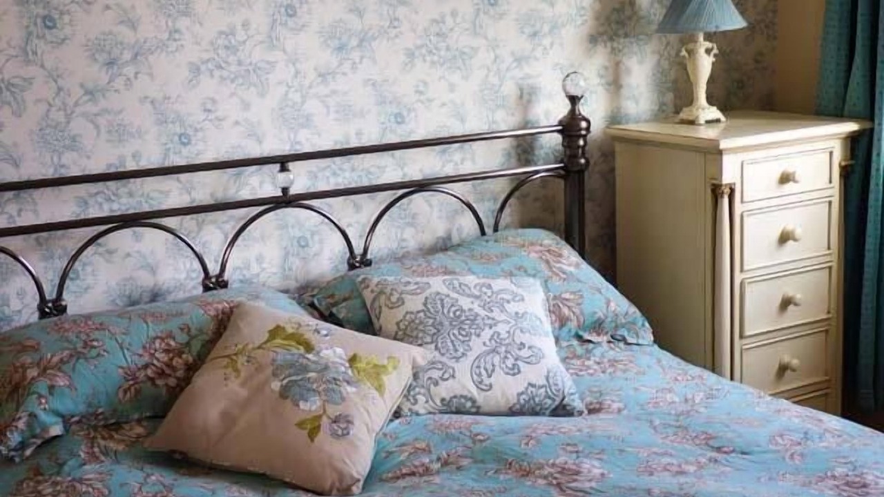 Photo of Bedroom in Ingrow