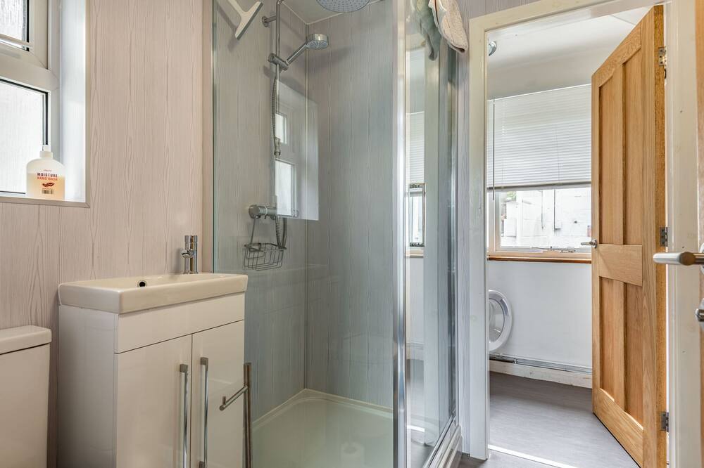 Photo of Others in Ty Croes