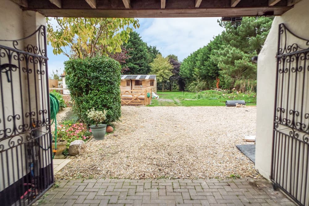 Photo of Others in Lympsham