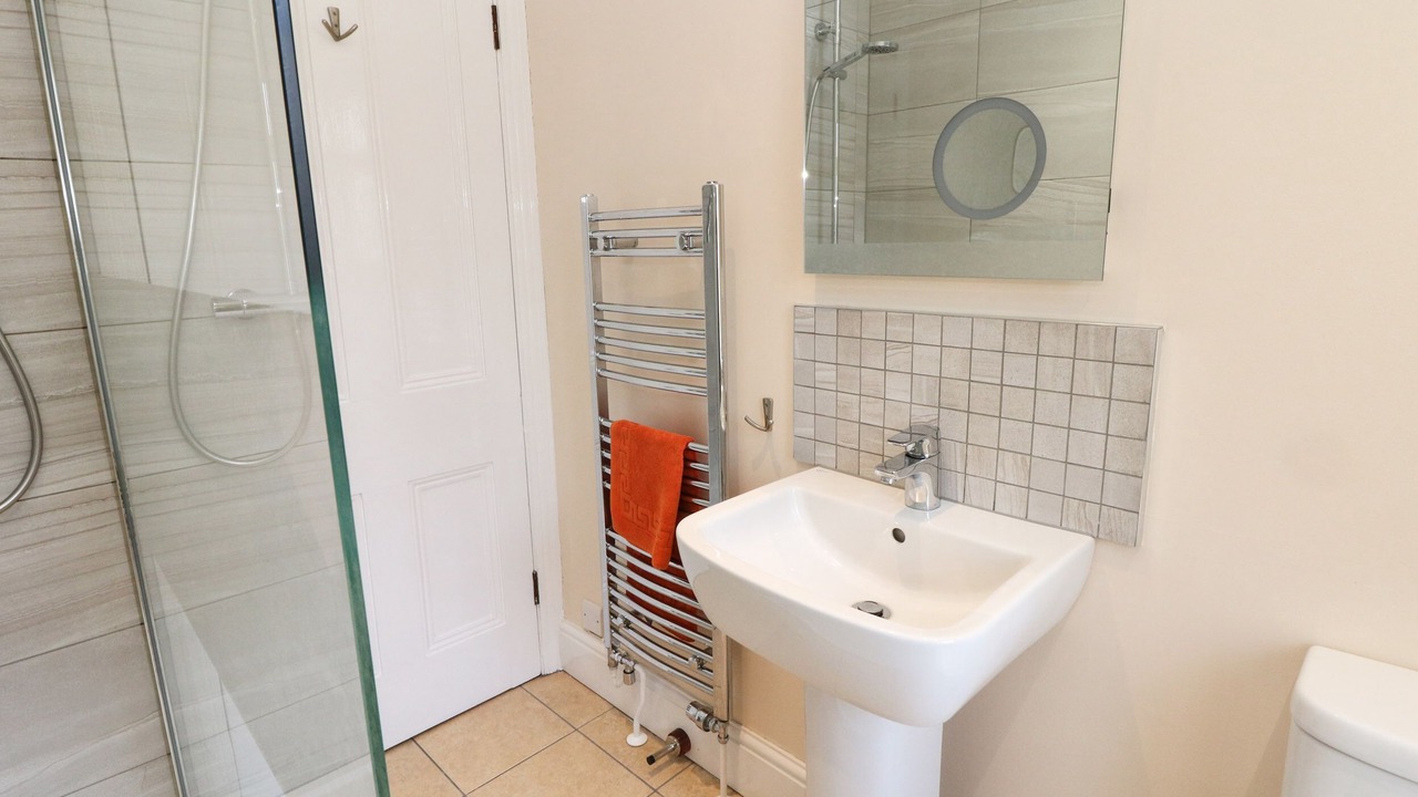 Photo of Others in Tideswell