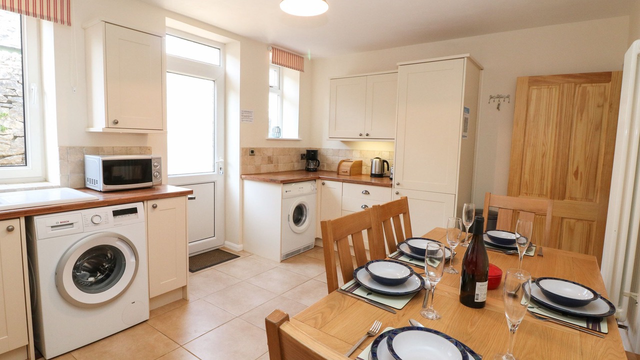 Photo of Others in Tideswell