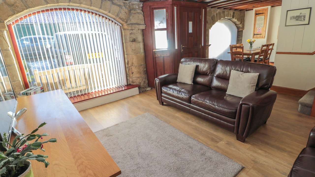 Photo of Others in Glanton