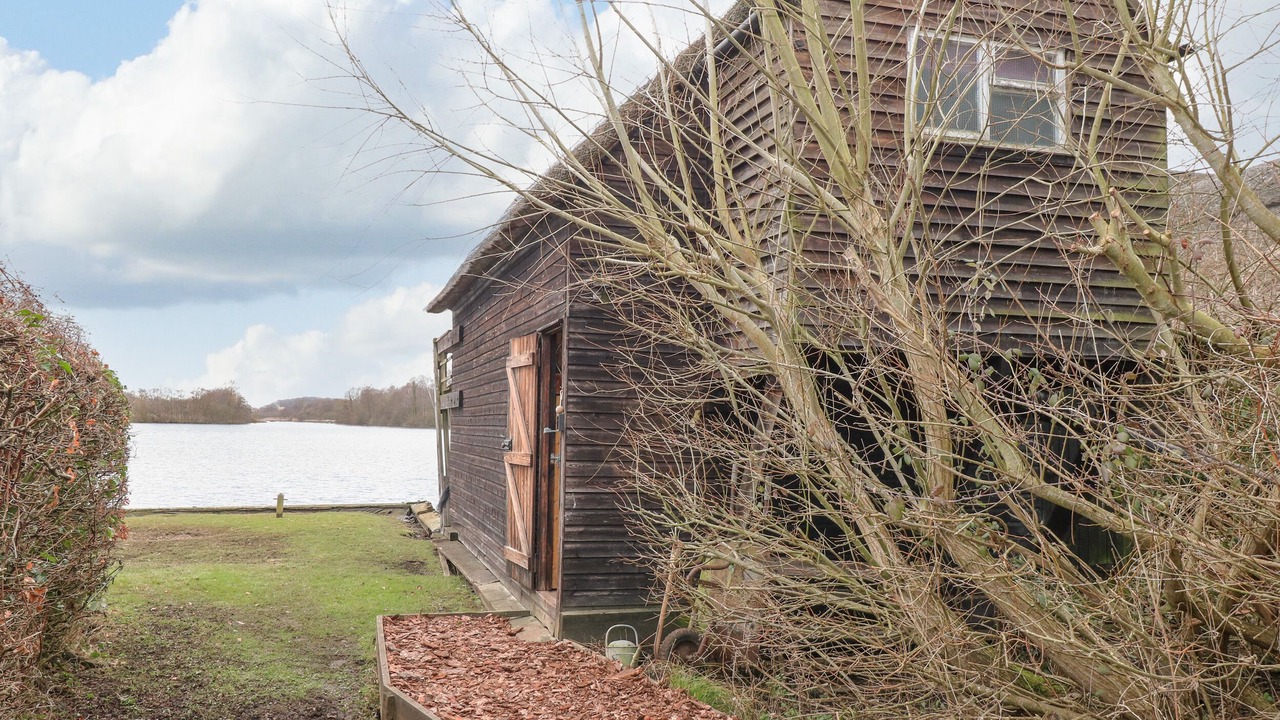 Photo of Others in Irstead