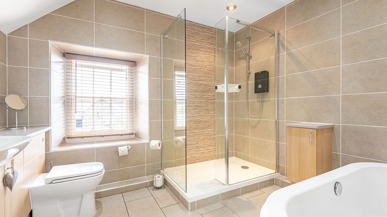 Photo of Others in Bala